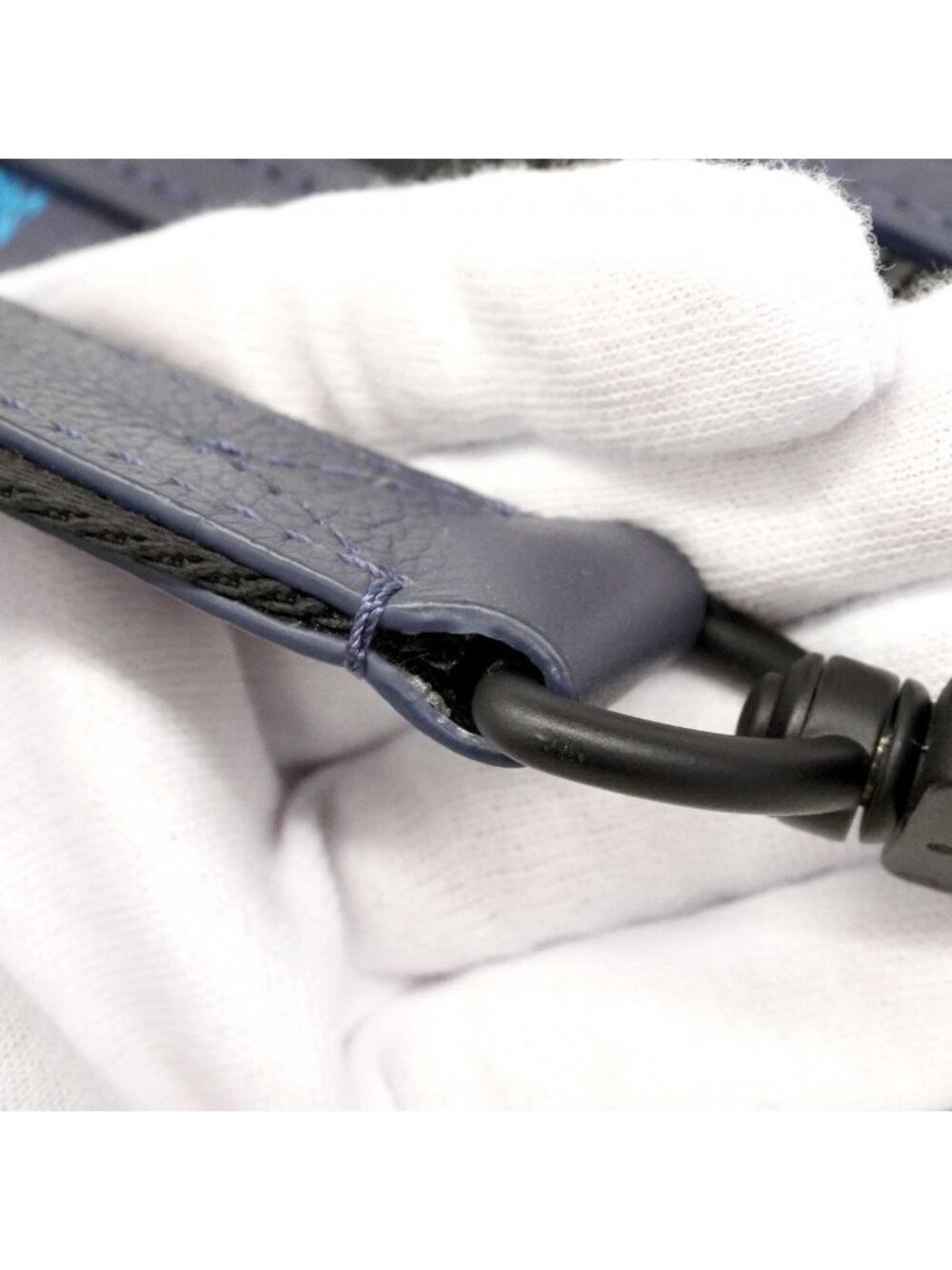 Louis Vuitton Belt Bag Monogram Shadow Duo Navy - Picture 8 of 10